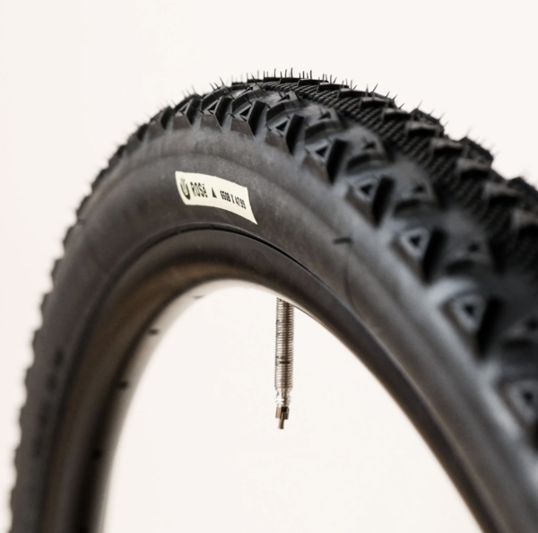 Rosé JFF Black 700x42 (42-622)